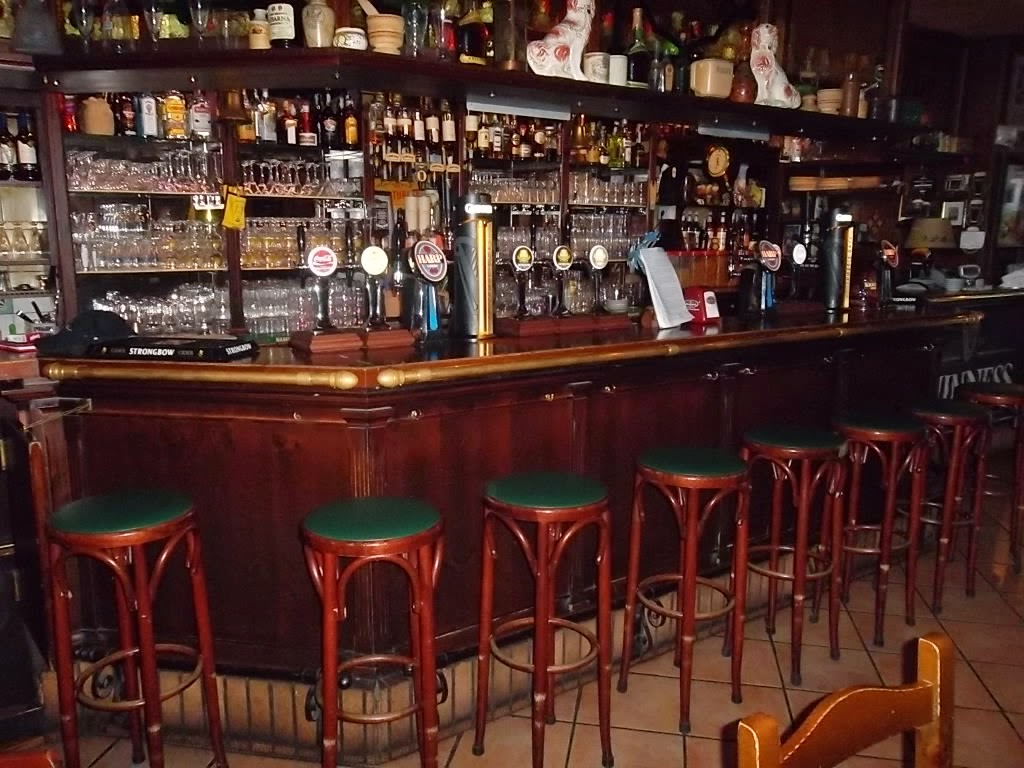Hartigan's Irish — Irish Pub in Rome, Italy | Food | Craic Map